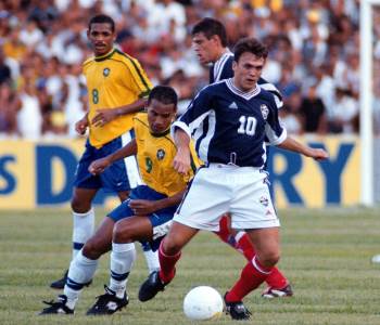  Dejan Rambo Petković trener i direktor Vitorije iz Baije 