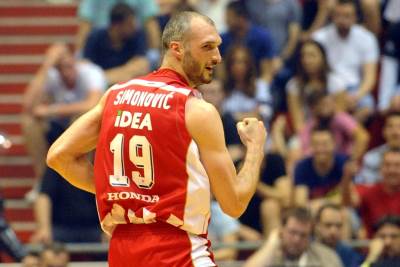  Simonović o uniformi, selfijima, baki navijaču... 