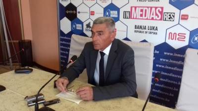  Nastavlja se osipanje: SDS napustio Božidar Vasić 