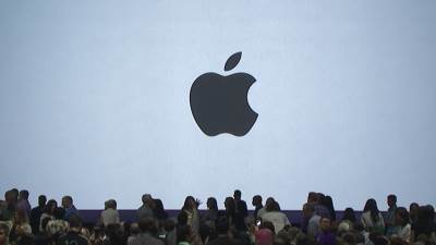  Apple konkurent i mobilnim operatorima 