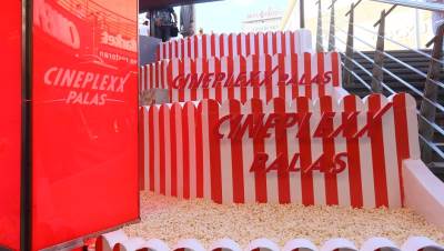  Rampa ispred bioskopa palas ne služi za kolica 