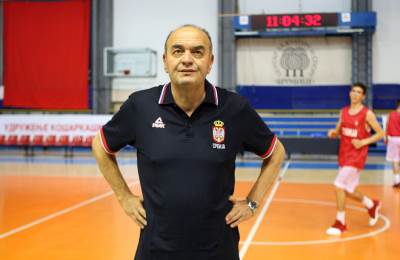  Duško Vujošević napustio bolnicu 