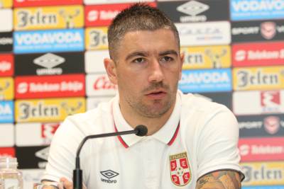  Aleksandar i Nikola Kolarov kupili dvije VIP personalizovane stolice na Gradskom stadionu Banjaluka 