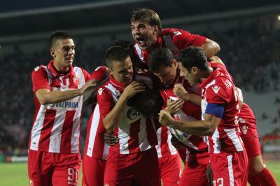  Stojković i Le Talek sa kartonima na Spartu 