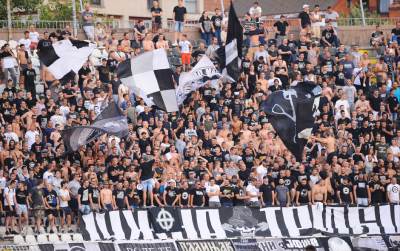  Partizan Olimpijakos Liga šampiona navijači 