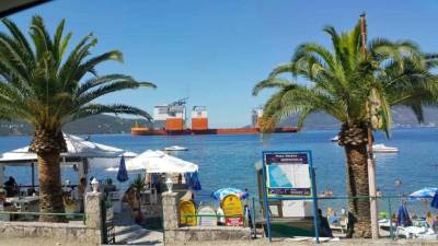  Spektakl: Najveći brod na svetu u Boki (FOTO) 