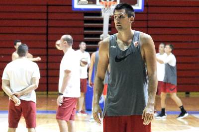  Prijateljska utakmica: KK Crvena zvezda - Zenit 69:66 