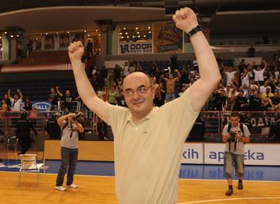 KK Partizan podrška Duško Vujošević KK Partizan podrška Duško Vujošević