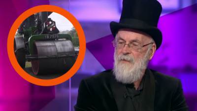  SJAJNO: Ovo je bila poslednja želja Terija Pračeta 