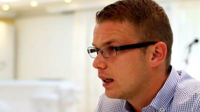  Draško Stanivuković kamen Milorad Dodik presuda 