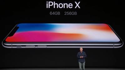  Samsung će „uzeti“ milijarde iPhone X uspehom! 