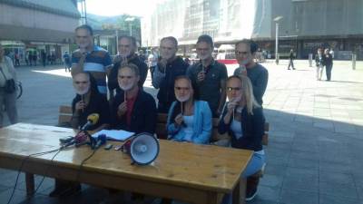  protest pod maskama Restart Srpska 