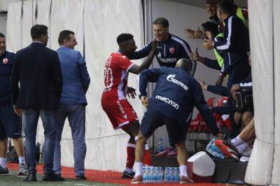  Mičel Donald Fk Crvena zvezda 