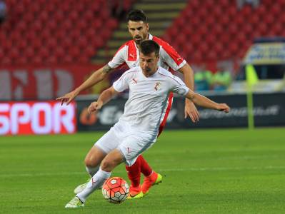  Zvezda na kolenima: Napredak do pobede u 96!  