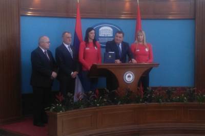  Milorad Dodik: Odbojkašicama Srbije iz Srpske po 20.000 KM 