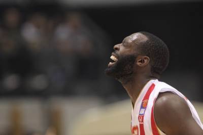  Đenka: Zvezdo, lepo te je videti al' lepo i dobiti 