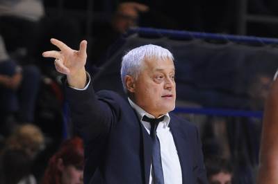  Miroslav Muta Nikolić nakon poraza Partizana od Lokomotive 83:93 