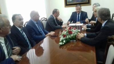  Konsultacije predstavnika SZP sa Mladenom Ivanićem 