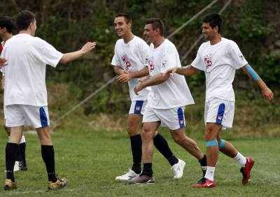  Nole: Muslin otišao? Tu sam ako treba pomoć 