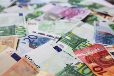  Na listu "perača para" EU dodala i Arapske Emirate 