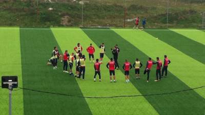  FK Borac trening fudbalera FOTO 