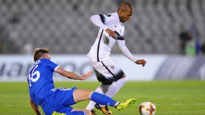  Everton Luiz i nemanja Miletić ne igraju sljedeći meč u Evropi 