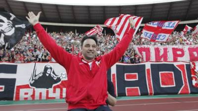  Miloje: Hvala Deki, crveno i crno-bela braćo... 