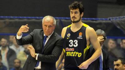 Fenerbahče potvrdio povredu Kalinića 