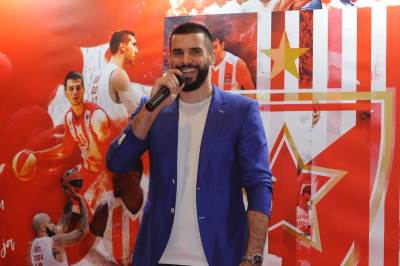  Branko Lazić rekord 430 utakmica za KK Crvena zvezda 