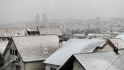  Danas oblačno sa slabim snijegom 