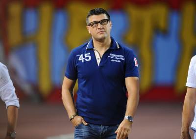  Trener FK Crvena zvezda Vladan Milojević Zašto se priča o sudijama? 