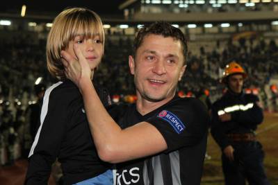  Hristos vaskrese, pa na pobedu u derbiju! 