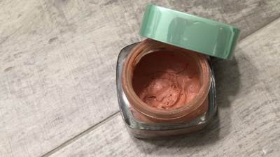  Šta hemijski piling radi vašoj koži 