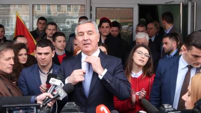  Đukanović nudi crnogorsko državljanstvo za investicije 