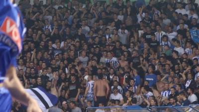  Stop za Varvare u Pireju, Bokan zvao ambasadorku 