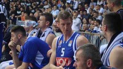  Zvezda neće da igra, a Dolmen NE MOŽE? 