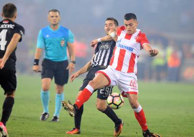  157.-veciti-derbi-Crvena-zvezda-Partizan-2-1-skauti-na-tribinama 