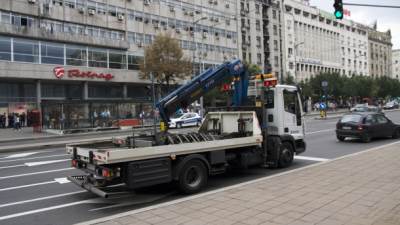  Vozio automobil na ''pauku''! 