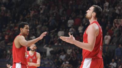  Olimpijakos-Zalgiris-Nikola-Milutinov-povredio-meniskus-koleno 