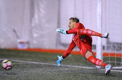  Zoran Popović potpisao za FK Crvena zvezda 