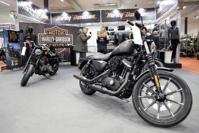  Tramp preti ratom "Harliju Dejvidsonu" 