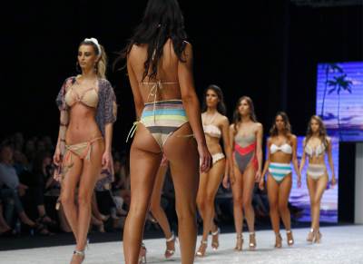  Za bikini koji će biti hit leta treba hrabrosti 
