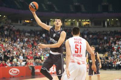  Luka Mitrović je slobodan igrač! 