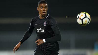  Partizan ima samo jednog napadača 