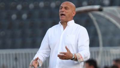  Dragan Antić: Partizan imao 14 igrača! 