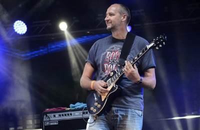  Doktor peva, Rađa svira! 