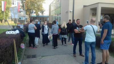  Noć protekla mirno, Dragičević dao rok MUP-u 