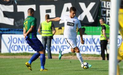  Nikolić: Ako Crna Gora pozove prva... 