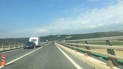  Sunčano, ali svježije nego juče 