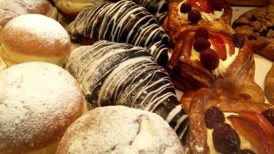  Evo šta vam rade slatkiši  